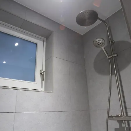 Het Rooversnest Apartment *