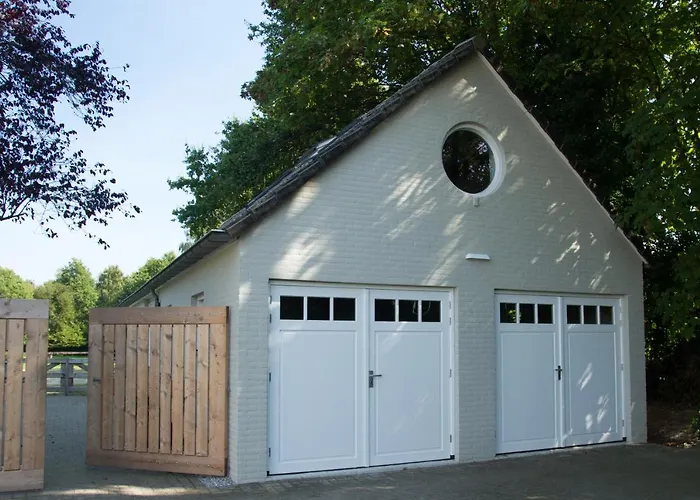 Het Rooversnest Lägenhet Riel